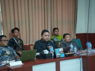 Achsanul Qosasi Sampaikan Empat Alasan KEK Tembakau, Bupati Se-Madura Kompak Tandatangani Usulan Kolektif